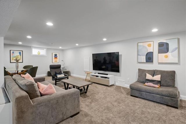 8601 Travis Street, Overland Park, KS 66212