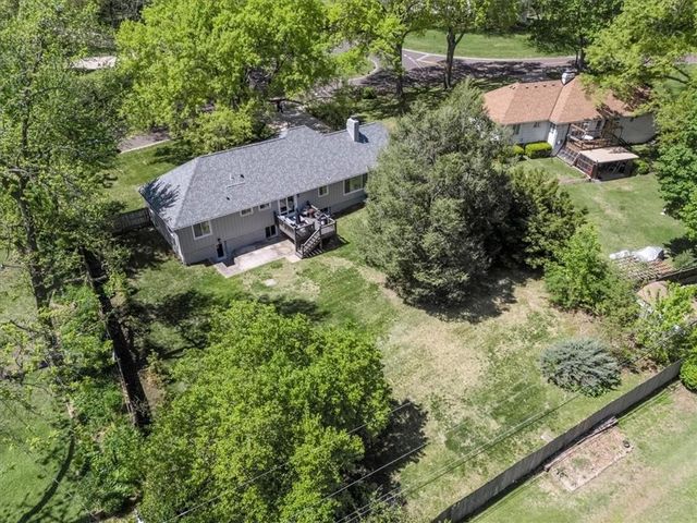 8601 Travis Street, Overland Park, KS 66212