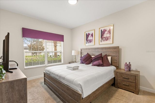 9075 DOGLEG DR, Davenport, FL 33896