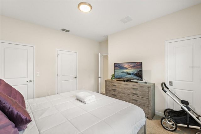 9075 DOGLEG DR, Davenport, FL 33896