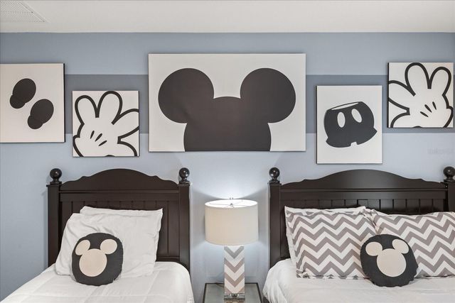 9075 DOGLEG DR, Davenport, FL 33896