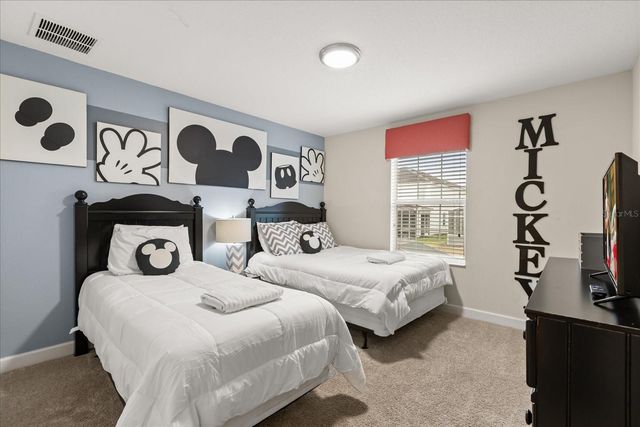 9075 DOGLEG DR, Davenport, FL 33896