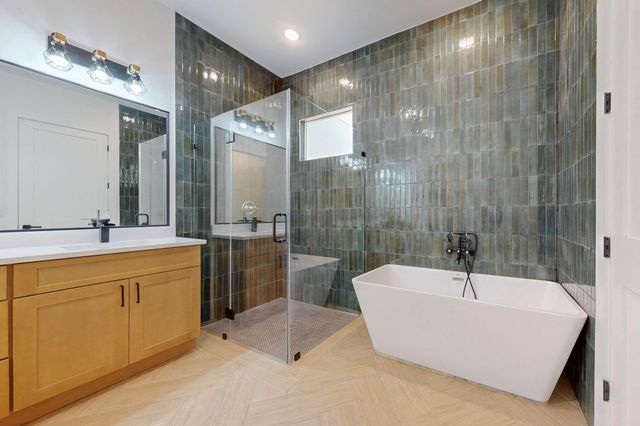 117 Keaau CT W, Bastrop, TX 78602