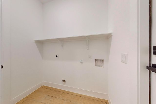 117 Keaau CT W, Bastrop, TX 78602