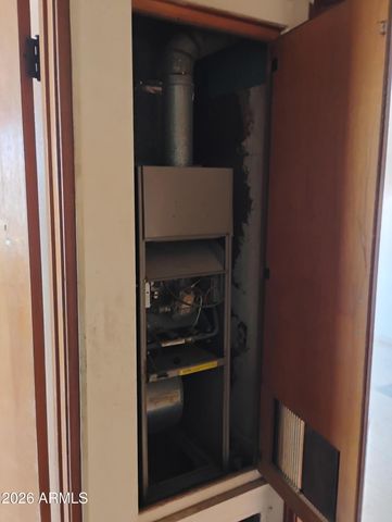 3302 W TURNEY Avenue, Phoenix, AZ 85017