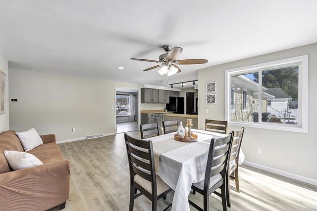 313 STEVEN COURT, Denmark, WI 54208