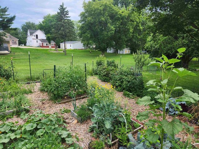 313 STEVEN COURT, Denmark, WI 54208