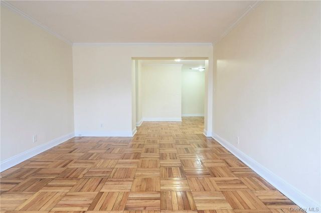 2 Sadore Lane 2E, Yonkers, NY 10710