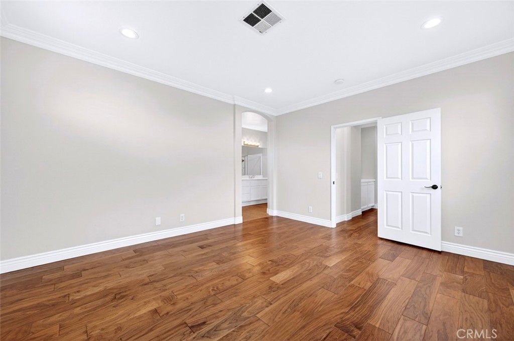 Image 22 of property listing at 7 Three Rivers, Irvine, CA 92602