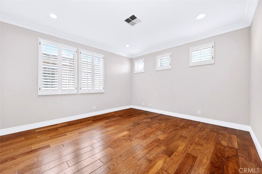 Image 26 of property listing at 7 Three Rivers, Irvine, CA 92602