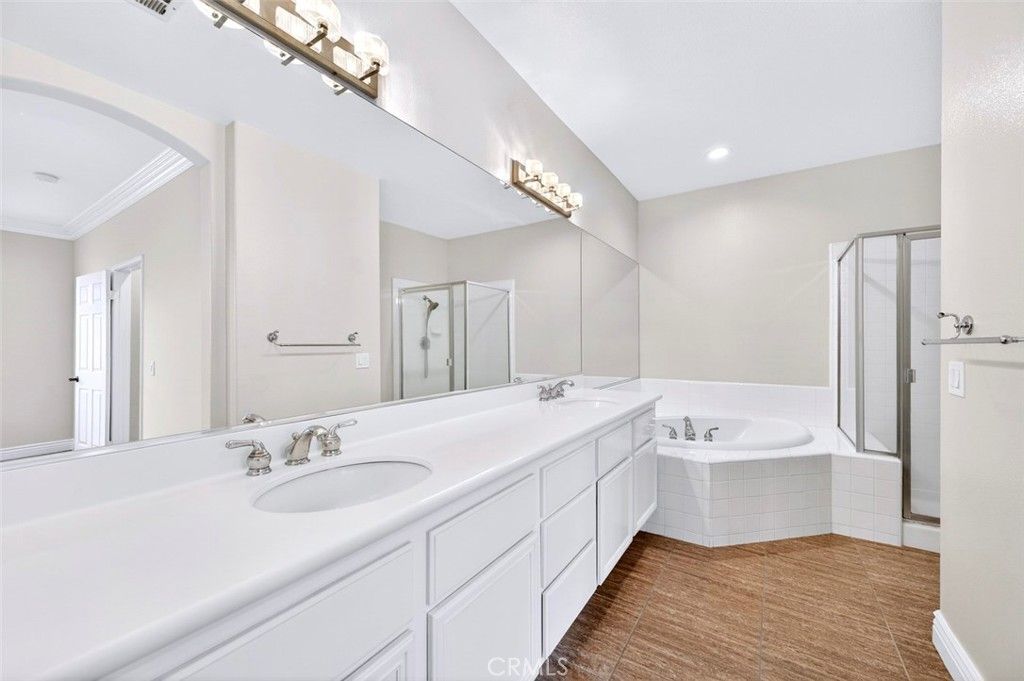 Image 48 of property listing at 7 Three Rivers, Irvine, CA 92602