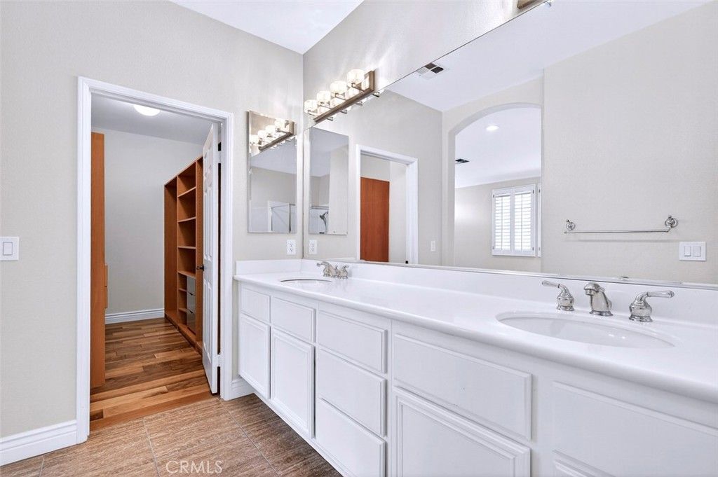 Image 50 of property listing at 7 Three Rivers, Irvine, CA 92602