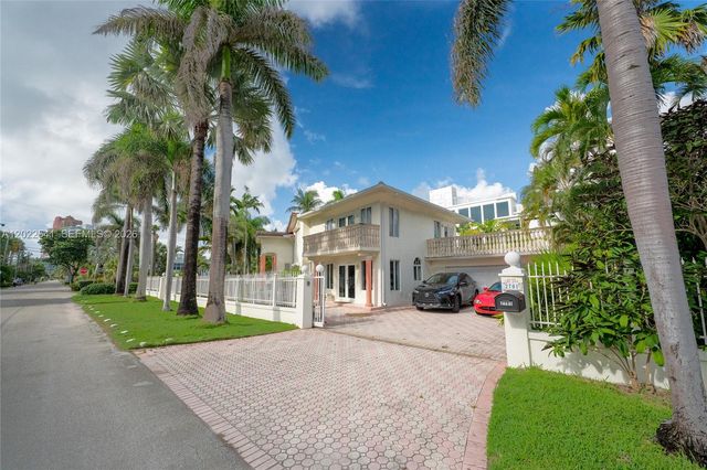 2701 N Atlantic Boulevard, Fort Lauderdale, FL 33308