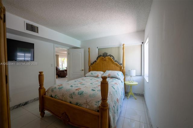 2701 N Atlantic Boulevard, Fort Lauderdale, FL 33308