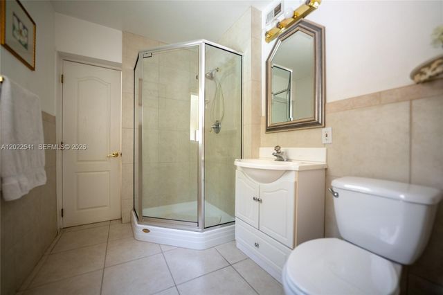 2701 N Atlantic Boulevard, Fort Lauderdale, FL 33308