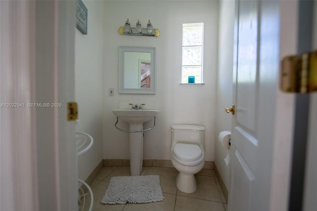 2701 N Atlantic Boulevard, Fort Lauderdale, FL 33308