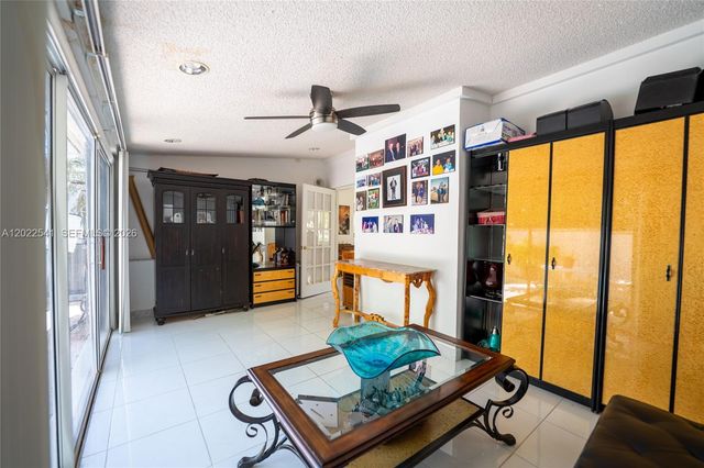 2701 N Atlantic Boulevard, Fort Lauderdale, FL 33308