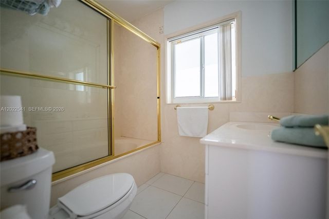 2701 N Atlantic Boulevard, Fort Lauderdale, FL 33308