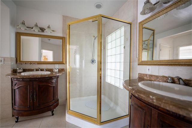 2701 N Atlantic Boulevard, Fort Lauderdale, FL 33308