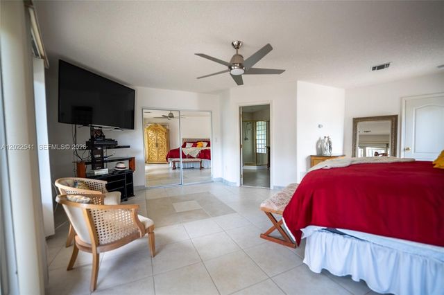 2701 N Atlantic Boulevard, Fort Lauderdale, FL 33308