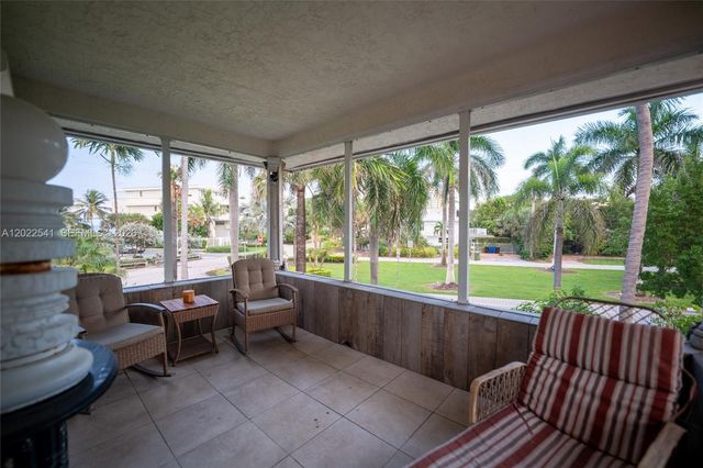 2701 N Atlantic Boulevard, Fort Lauderdale, FL 33308