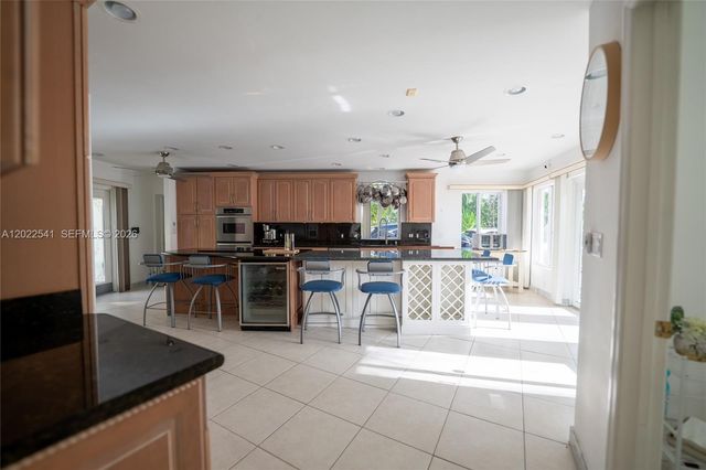 2701 N Atlantic Boulevard, Fort Lauderdale, FL 33308