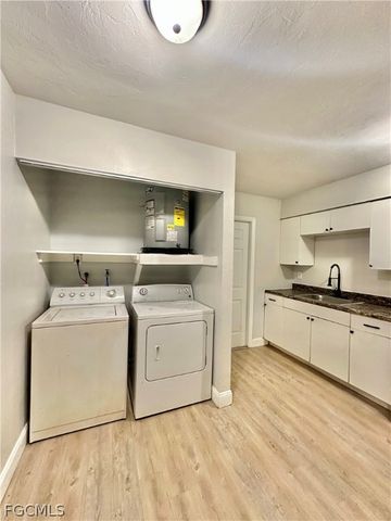 5635 5th AVE, Fort Myers, FL 33907