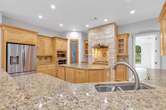 1130 Whispering Water, Spring Branch, TX 78070