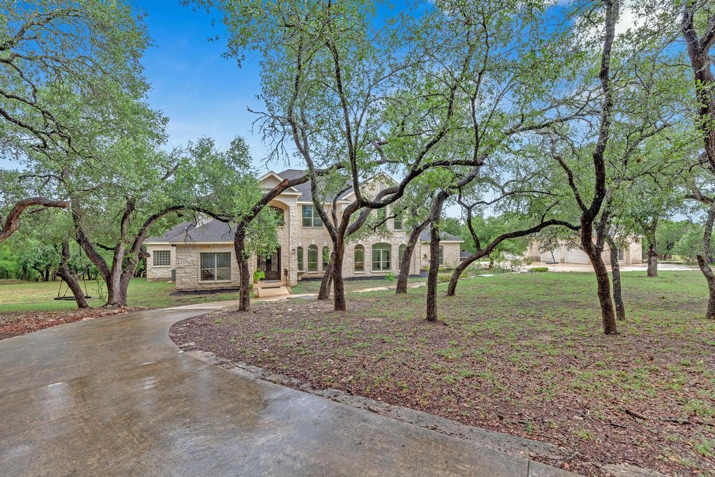 1130 Whispering Water, Spring Branch, TX 78070