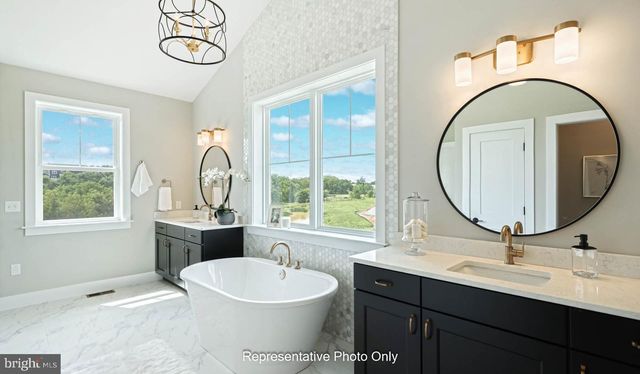 741 SUNSET BLVD, Annville, PA 17003