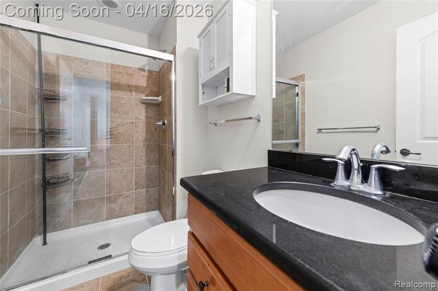 4616 Bradley Circle, Troy, MI 48085