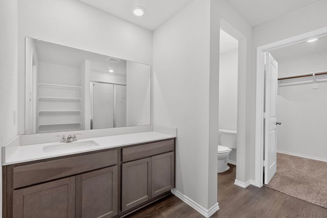 816 Glover Drive, Aubrey, TX 76227
