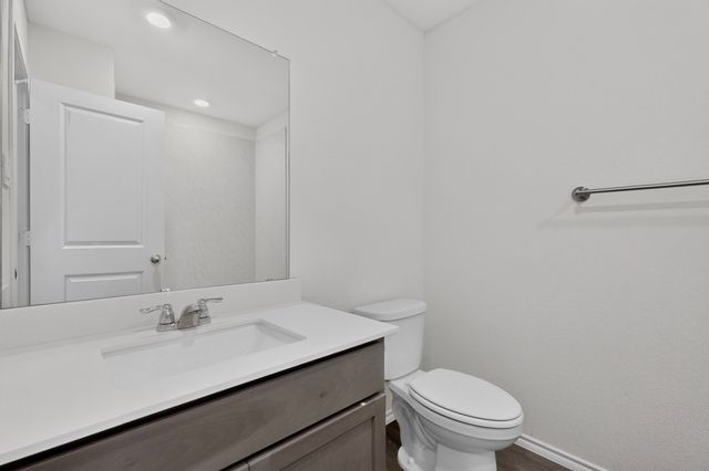 816 Glover Drive, Aubrey, TX 76227