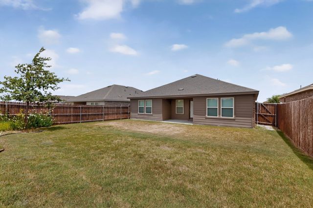 816 Glover Drive, Aubrey, TX 76227