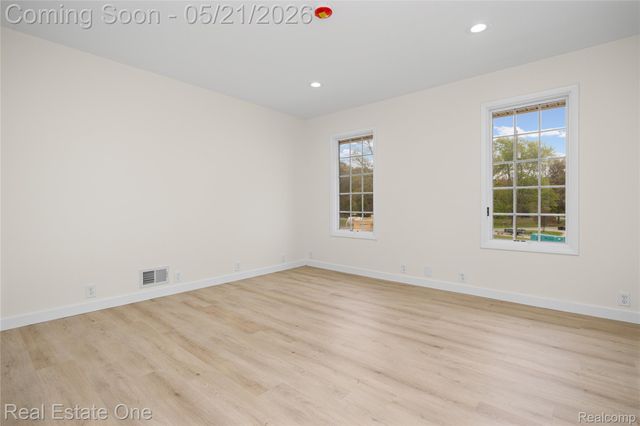 9047 Gale Road, White Lake Charter Township, MI 48386