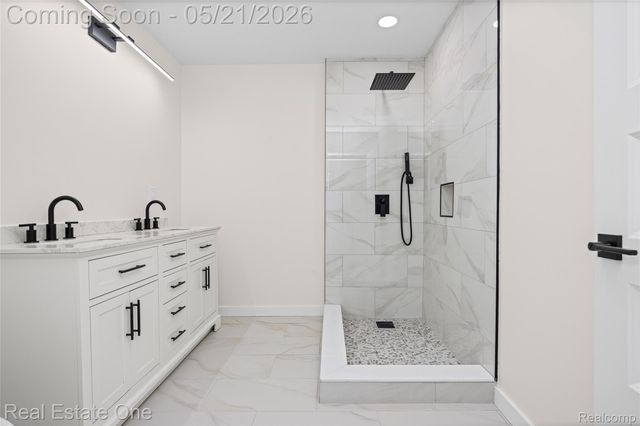 9047 Gale Road, White Lake Charter Township, MI 48386