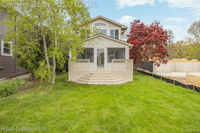 9047 Gale Road, White Lake Charter Township, MI 48386