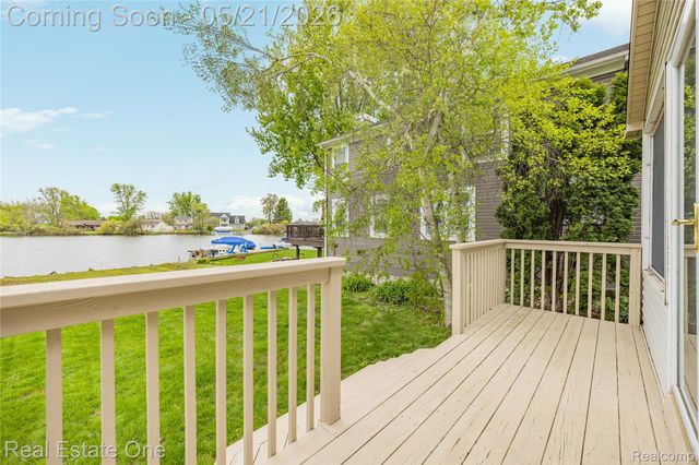 9047 Gale Road, White Lake Charter Township, MI 48386