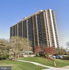 5501 SEMINARY RD #1303S, Falls Church, VA 22041