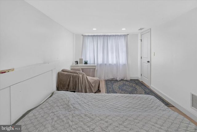 391 PARLIN PL, Philadelphia, PA 19116
