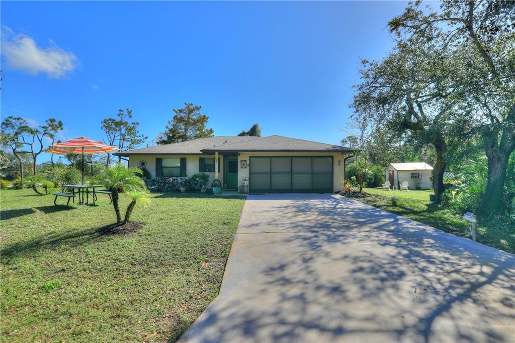 8205 Capewell Court, Sebastian, FL 32958