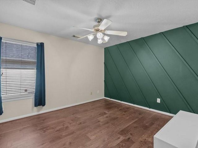 3703 Wild Oak Drive, Pearland, TX 77581