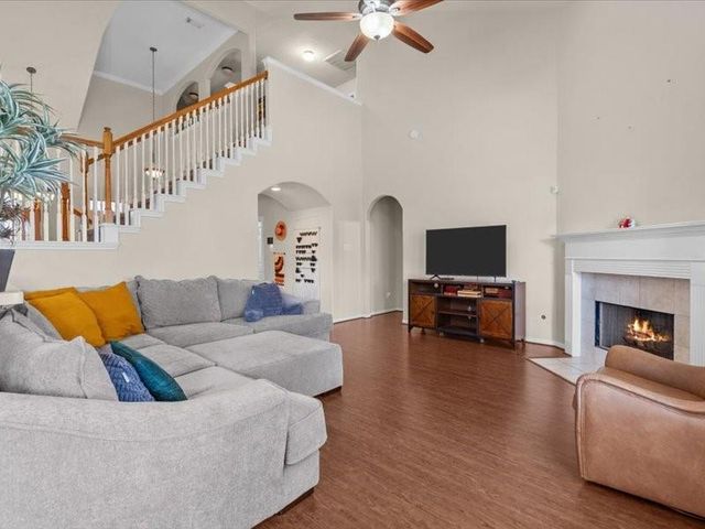 3703 Wild Oak Drive, Pearland, TX 77581