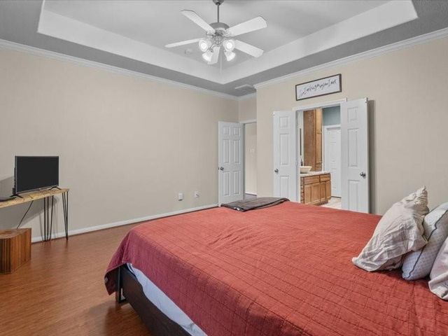 3703 Wild Oak Drive, Pearland, TX 77581