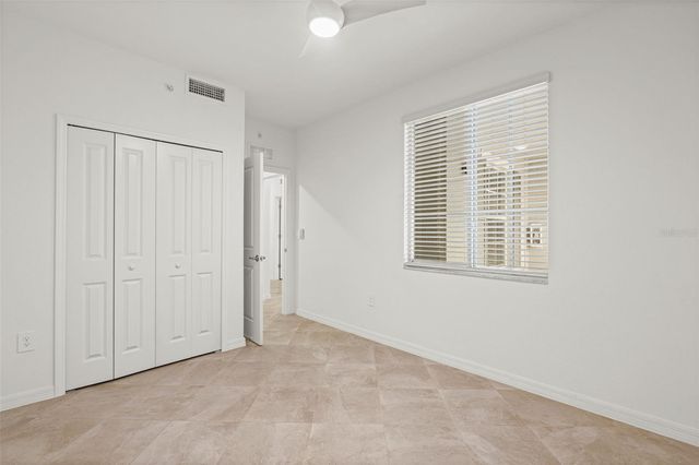19015 SCALLOP LOOP 104, Lakewood Ranch, FL 34211