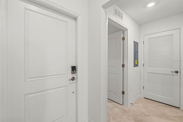 19015 SCALLOP LOOP 104, Lakewood Ranch, FL 34211