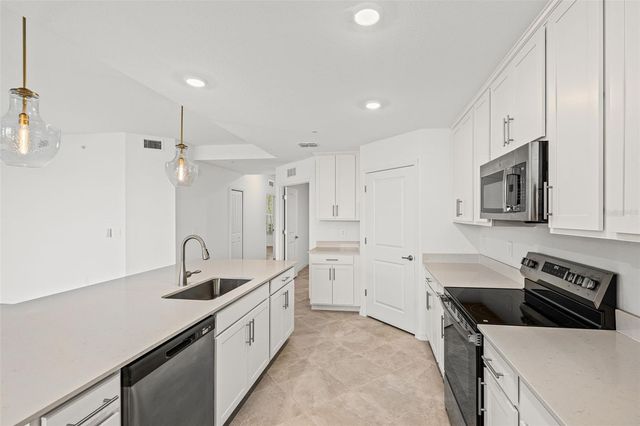 19015 SCALLOP LOOP 104, Lakewood Ranch, FL 34211