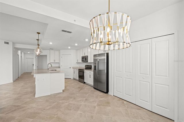 19015 SCALLOP LOOP 104, Lakewood Ranch, FL 34211