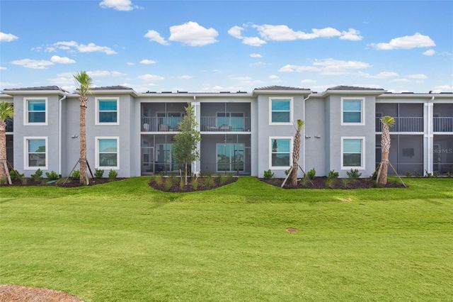 19015 SCALLOP LOOP 104, Lakewood Ranch, FL 34211
