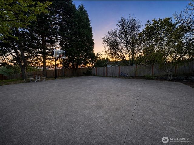 17425 Highland View Drive, Arlington, WA 98223